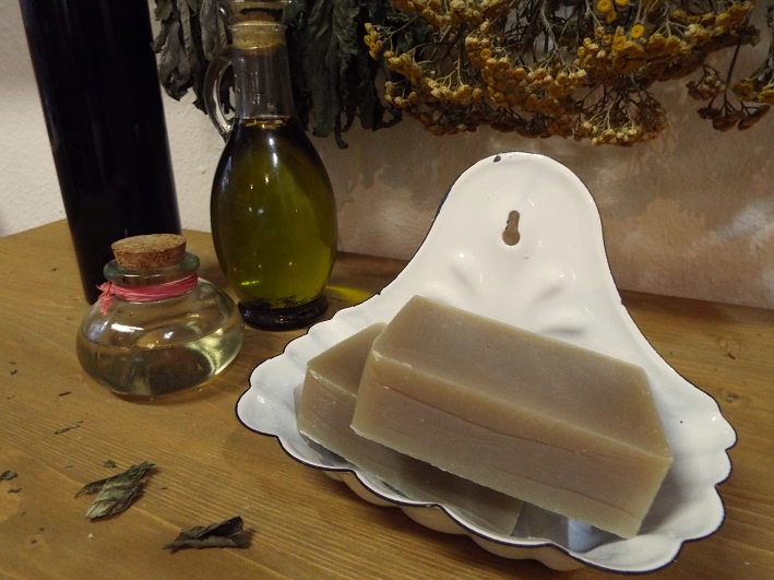 Přírodní bylinné šampony